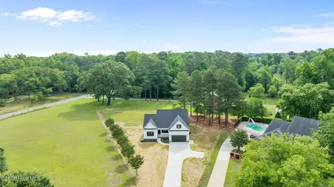 113 Twin Oaks Place Goldsboro NC 27530