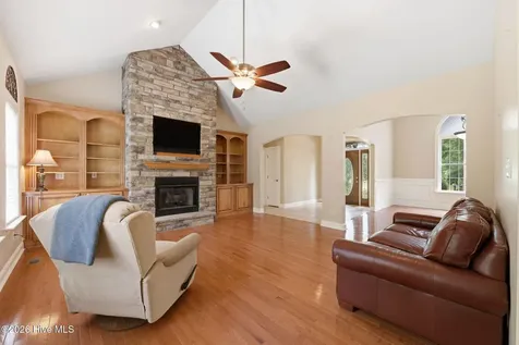 130 Quail Woods Drive New Bern NC 28560