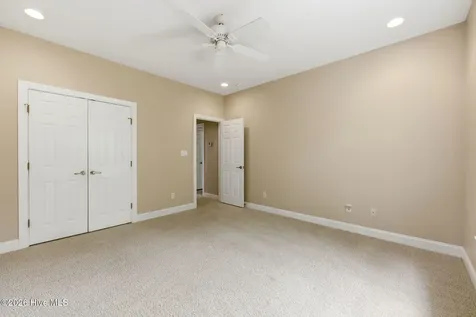 130 Quail Woods Drive New Bern NC 28560