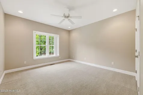 130 Quail Woods Drive New Bern NC 28560