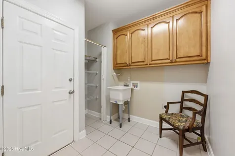 130 Quail Woods Drive New Bern NC 28560