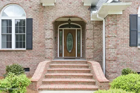 130 Quail Woods Drive New Bern NC 28560