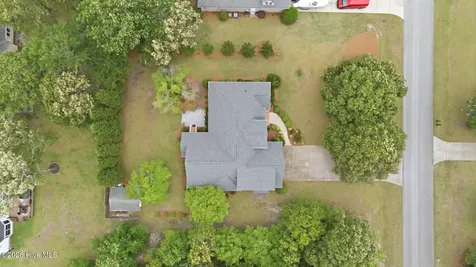 130 Quail Woods Drive New Bern NC 28560