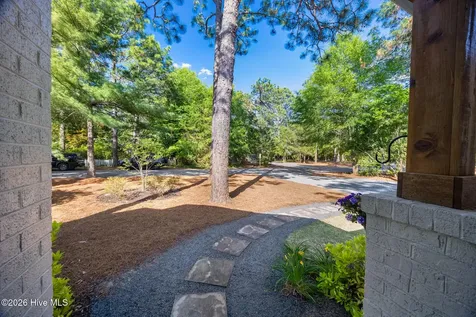 5 Mcleod Road Pinehurst NC 28374