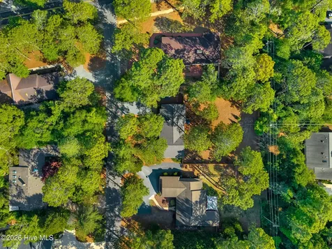 5 Mcleod Road Pinehurst NC 28374