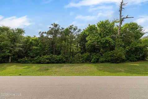 109 Juniper Road Pine Knoll Shores NC 28512