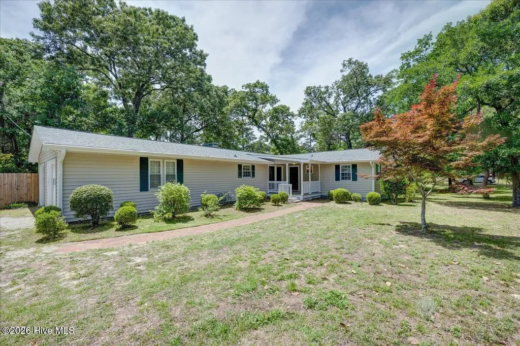 5107 White Oak Drive Trent Woods NC 28562