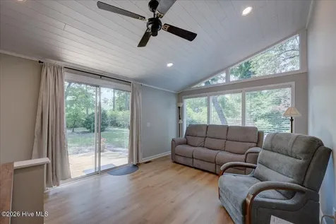5107 White Oak Drive Trent Woods NC 28562