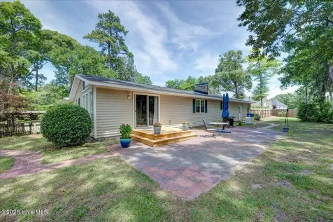 5107 White Oak Drive Trent Woods NC 28562