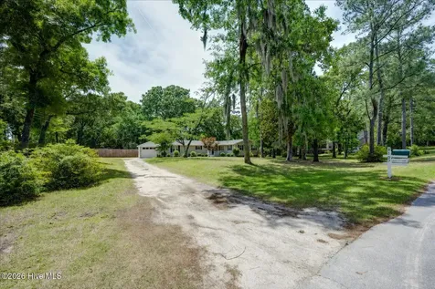 5107 White Oak Drive Trent Woods NC 28562