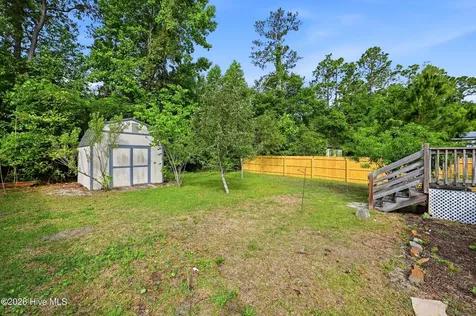 293 Walnut Road Southport NC 28461