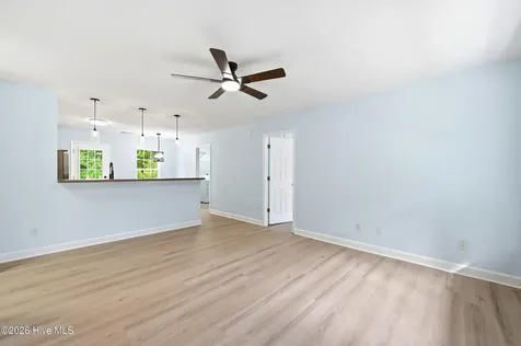 293 Walnut Road Southport NC 28461
