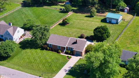 111 Brookdale Court Moyock NC 27958