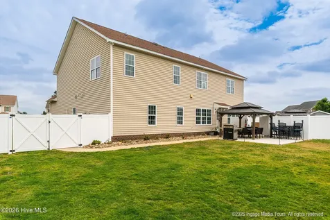 2105 Windchime Court Winterville NC 28590