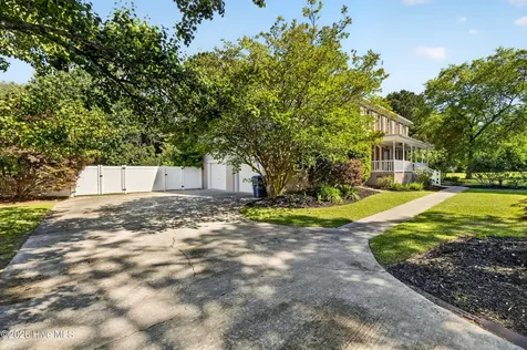 239 Buckingham Drive Winterville NC 28590