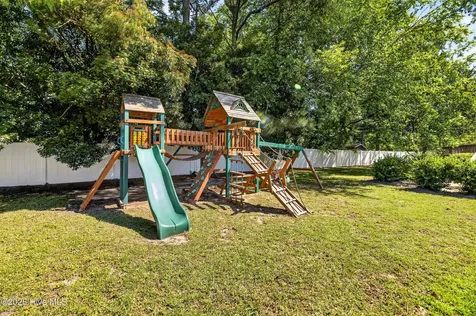 239 Buckingham Drive Winterville NC 28590