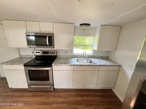 1681 Tuna Drive SW Shallotte NC 28470