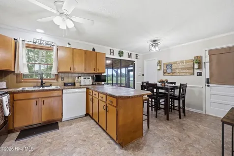 733 Lewis Drive Grifton NC 28530