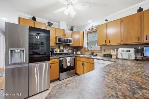 733 Lewis Drive Grifton NC 28530
