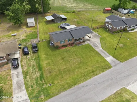 733 Lewis Drive Grifton NC 28530