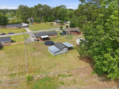 733 Lewis Drive Grifton NC 28530