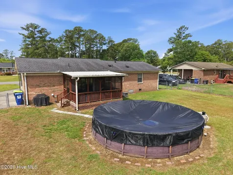 733 Lewis Drive Grifton NC 28530