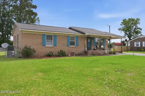 733 Lewis Drive Grifton NC 28530