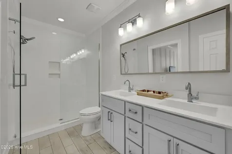 561 Garden Terrace Drive Wilmington NC 28405