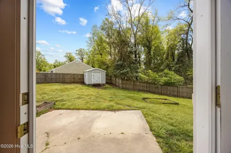 408 Estate Drive Jacksonville NC 28540