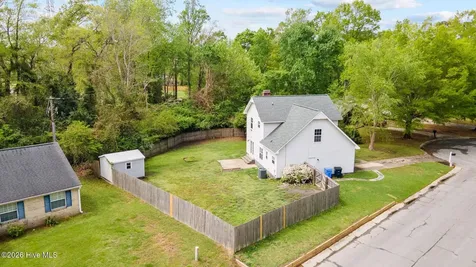 408 Estate Drive Jacksonville NC 28540