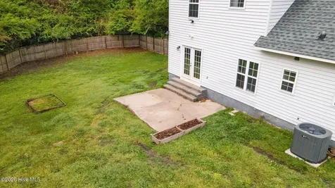 408 Estate Drive Jacksonville NC 28540