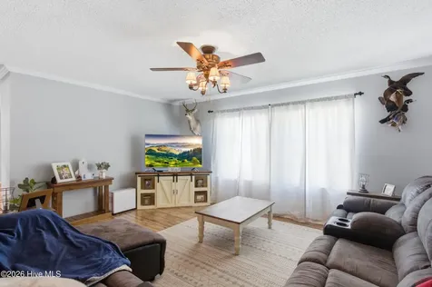 222 Fisher Turnpike Road Arapahoe NC 28510