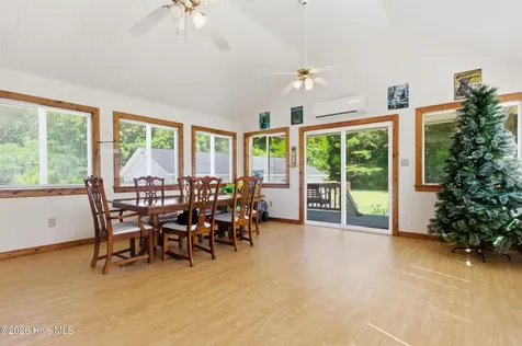 222 Fisher Turnpike Road Arapahoe NC 28510
