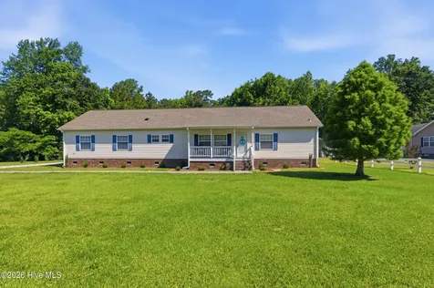 222 Fisher Turnpike Road Arapahoe NC 28510