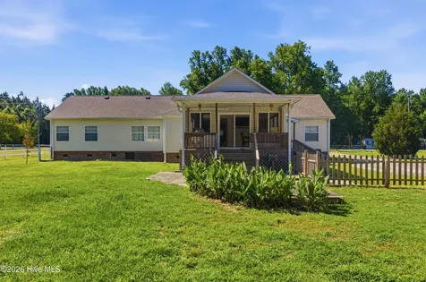 222 Fisher Turnpike Road Arapahoe NC 28510