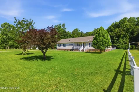 222 Fisher Turnpike Road Arapahoe NC 28510