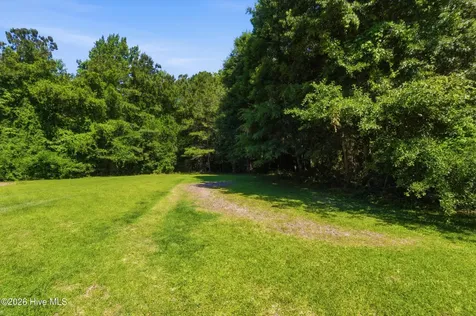 222 Fisher Turnpike Road Arapahoe NC 28510