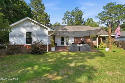 15 Mcleod Road Pinehurst NC 28374