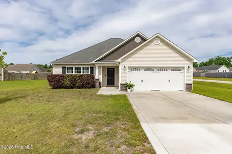 309 Cadenza Lane Richlands NC 28574