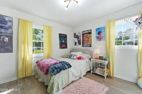 301 King Richard Court Jacksonville NC 28546