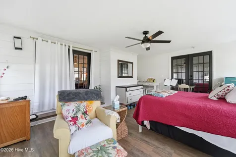301 King Richard Court Jacksonville NC 28546