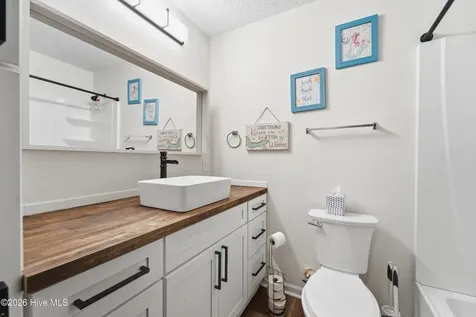 301 King Richard Court Jacksonville NC 28546