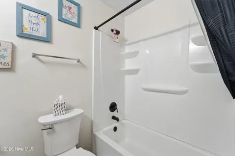 301 King Richard Court Jacksonville NC 28546