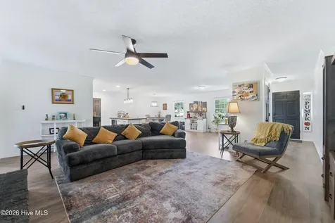 301 King Richard Court Jacksonville NC 28546
