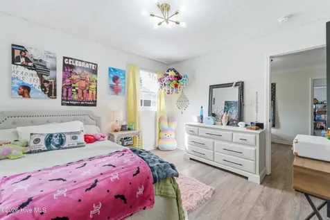 301 King Richard Court Jacksonville NC 28546