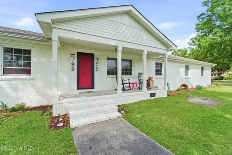 301 King Richard Court Jacksonville NC 28546