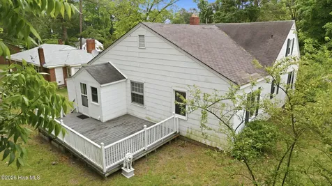 304 Halifax Street Williamston NC 27892