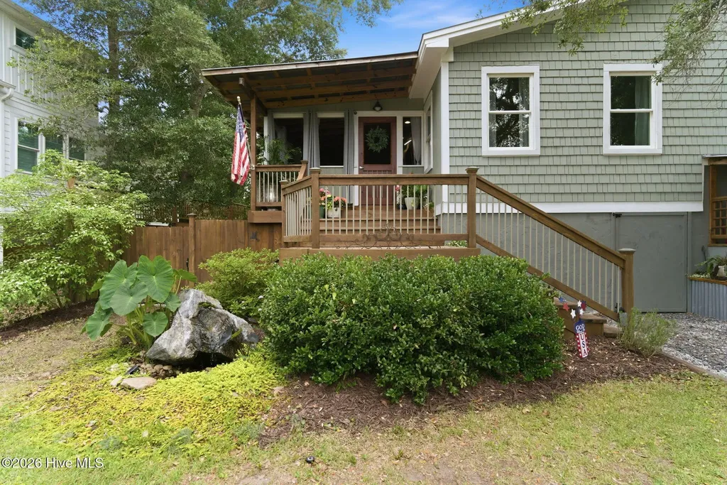 101 SE 23rd Street Oak Island NC 28465