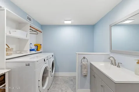 101 SE 23rd Street Oak Island NC 28465