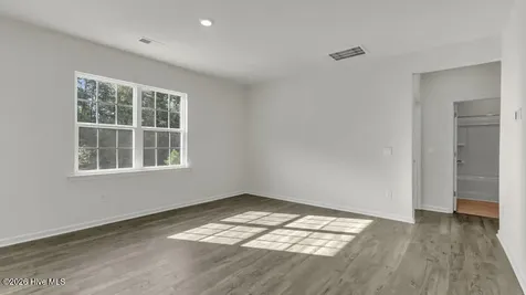 718 Lazy Elm Lane Aberdeen NC 28315